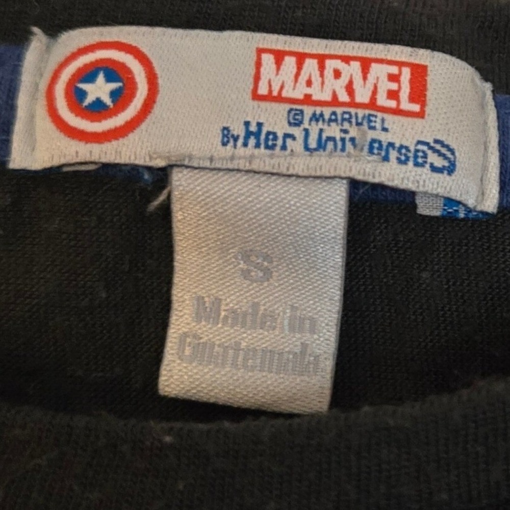 Marvel Captain America Graphic Tank Top Black Sleeveless Her Universe - Picture 3 of 7